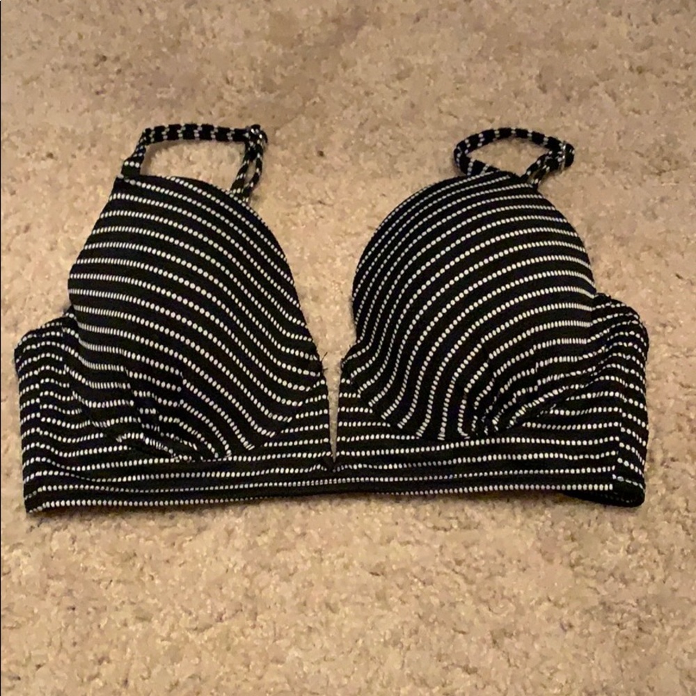 Bathing suit top